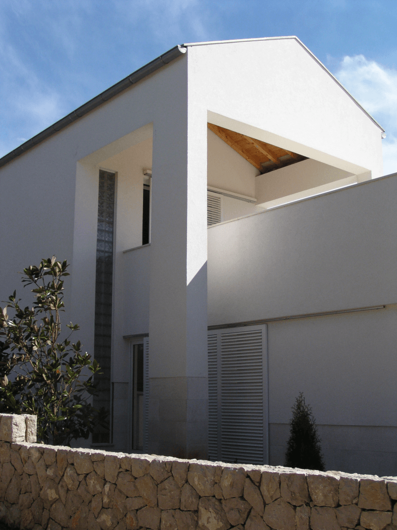 2001. Kuća za odmor, Punat, Krk